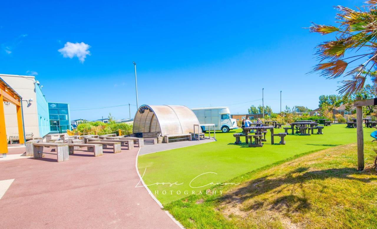 Sea 'N' Stars Platinum Plus Holiday Home With Views, Free Wifi And Netflix Camber المظهر الخارجي الصورة