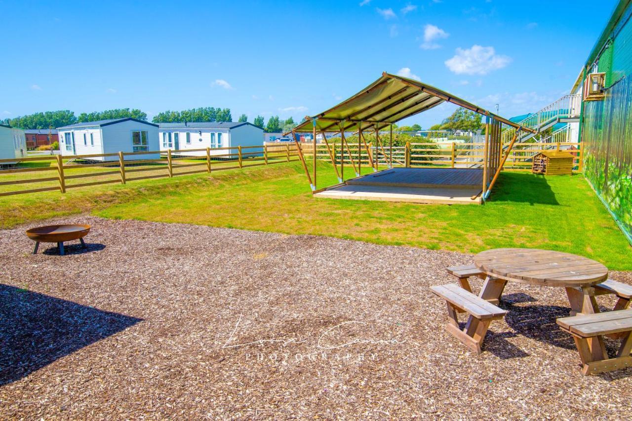 Sea 'N' Stars Platinum Plus Holiday Home With Views, Free Wifi And Netflix Camber المظهر الخارجي الصورة