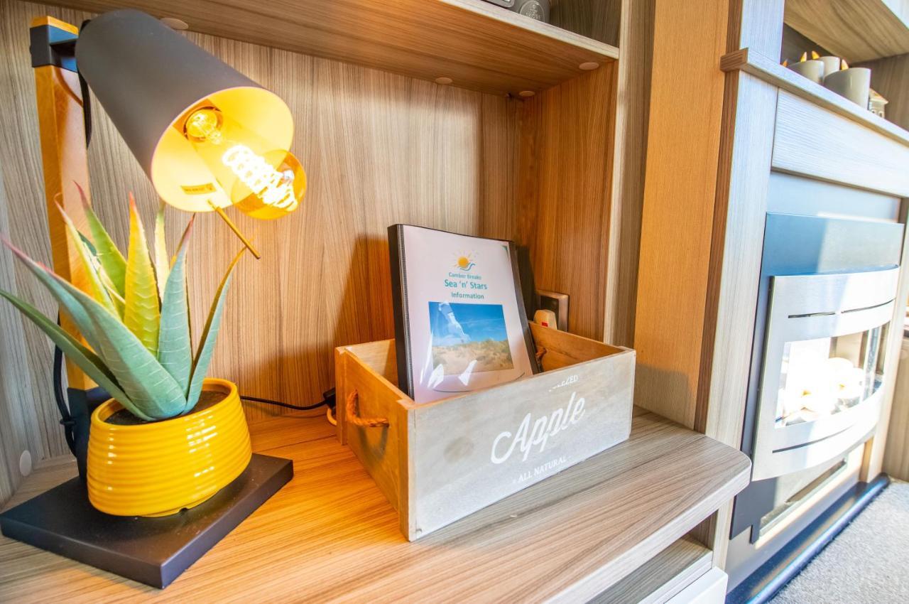 Sea 'N' Stars Platinum Plus Holiday Home With Views, Free Wifi And Netflix Camber المظهر الخارجي الصورة